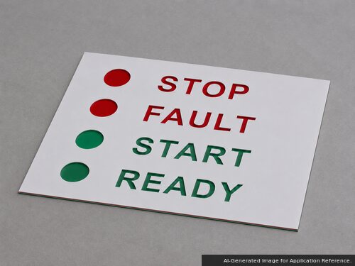 LYS-WGR025 red green indicator tri-layer engraving sheet with shallow red and deeper green reveals
