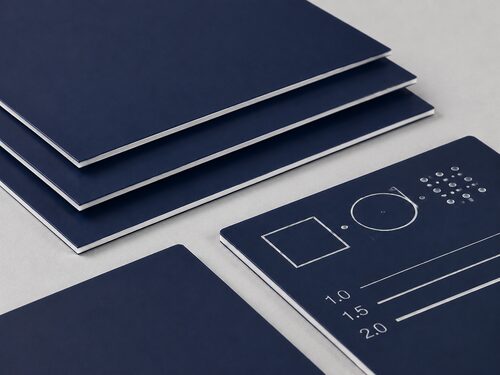 LYS-7010 electrical label engraving stock with thin matte navy face continuous white core and recessed white engraving